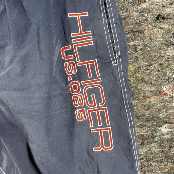 Tommy Hilfiger Swim Shorts Mens XL Blue Red Graphic Logo Mesh Lined Pocket - Picture 3 of 13